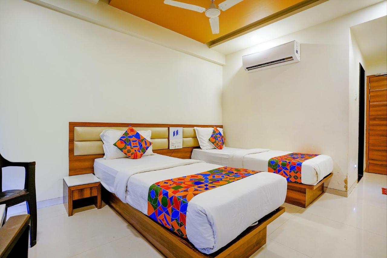 Fabhotel Ramjis Residency Nashik Zewnętrze zdjęcie