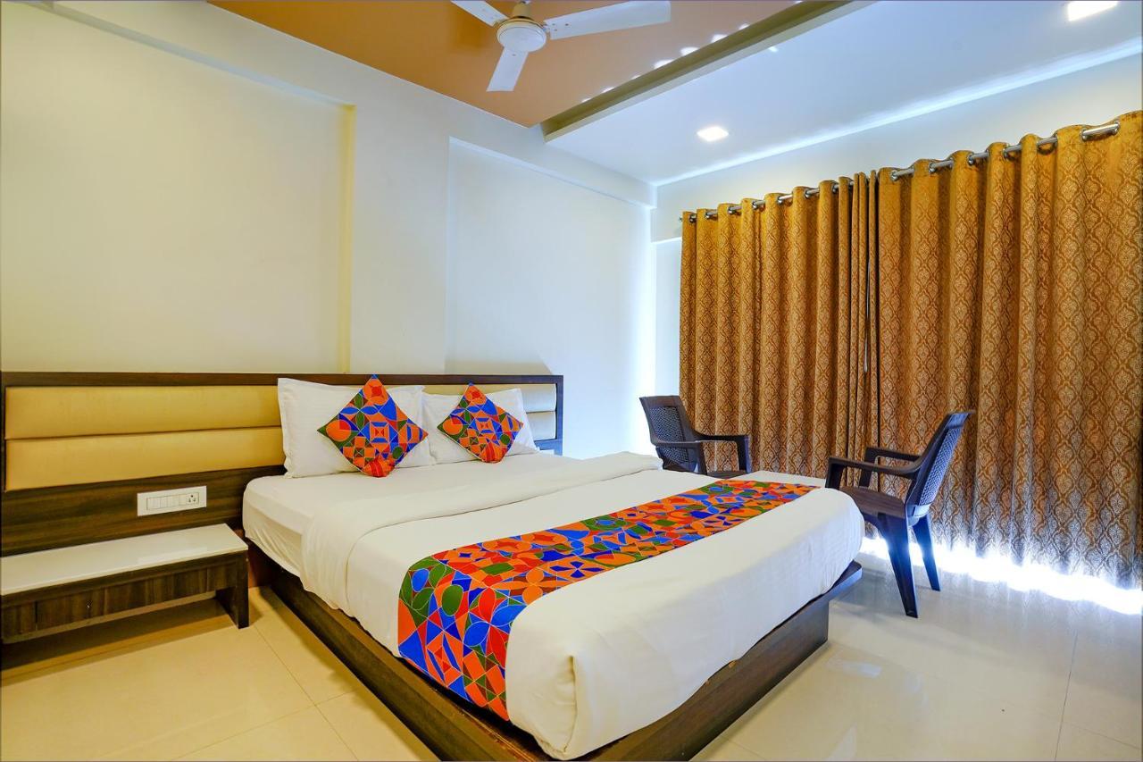 Fabhotel Ramjis Residency Nashik Zewnętrze zdjęcie