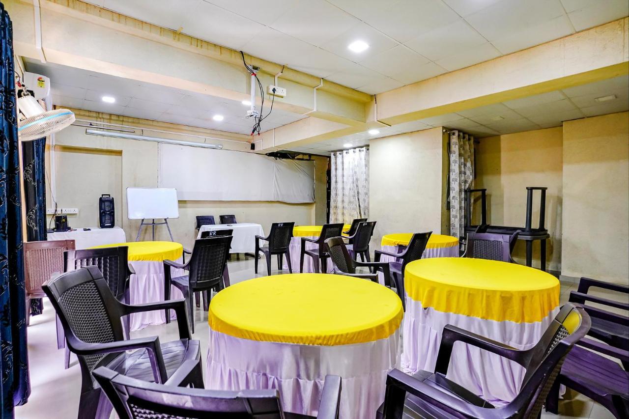 Fabhotel Ramjis Residency Nashik Zewnętrze zdjęcie